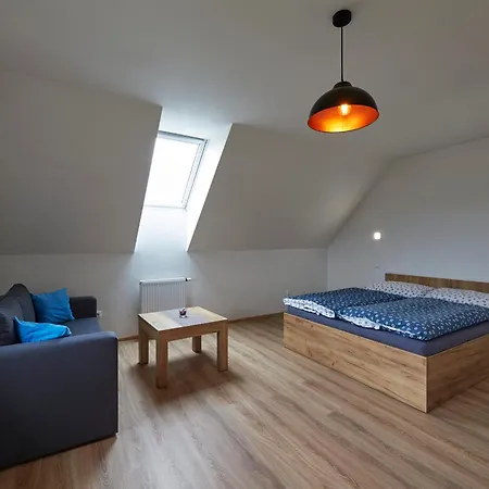 Apartment Trosky *